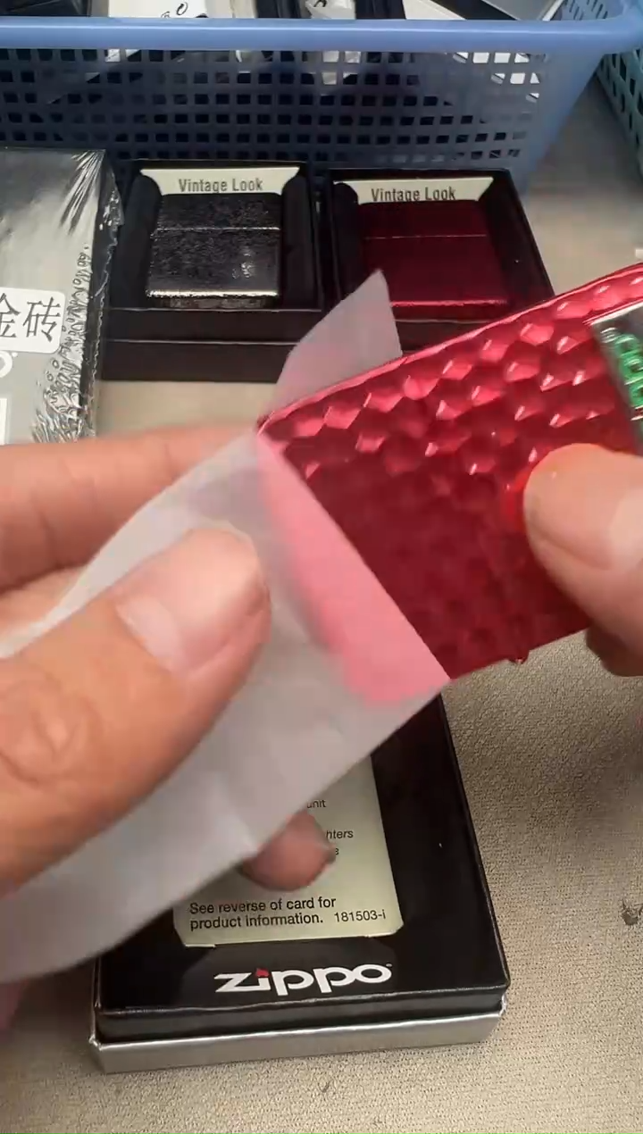 铁༺****༻zippo打火机1941红钛