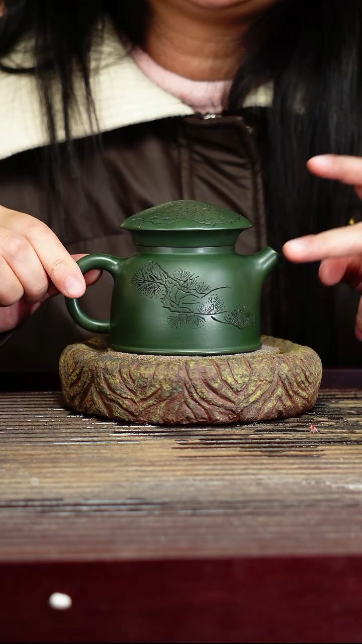宜兴原矿紫砂壶茶壶宜兴原矿紫砂壶茶壶250C