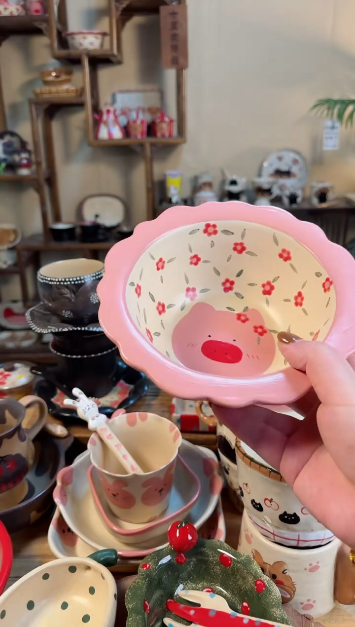 【闪购商品】猪猪草帽碗高温瓷器