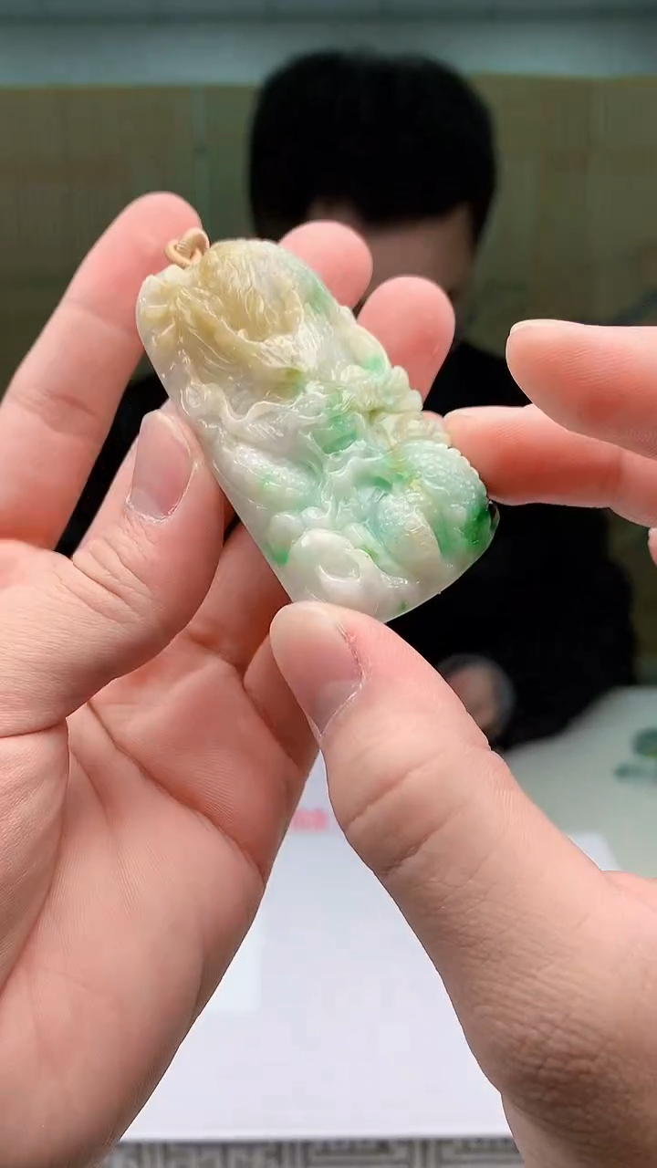 【闪购商品】定制翡翠未镶嵌5153bb-毛货挂件61