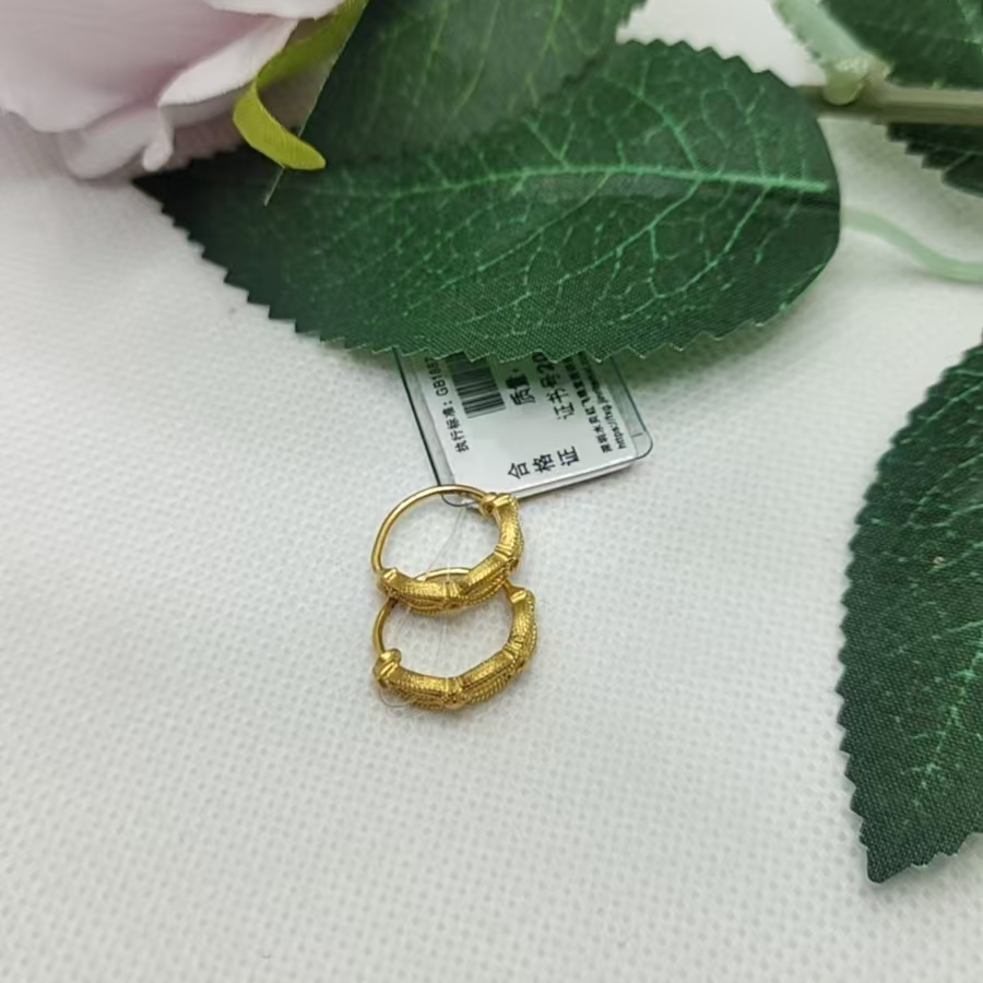 红飞珠宝足金耳饰