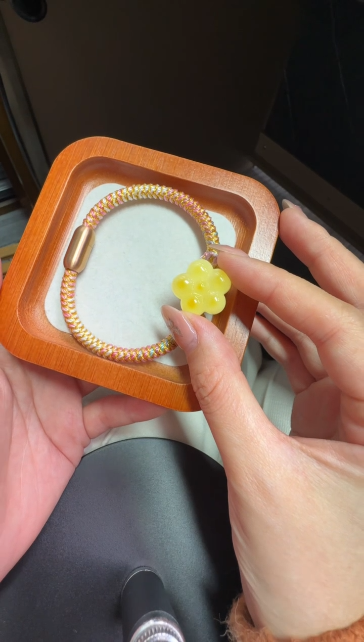 【闪购商品】琥珀珠宝奇石未镶嵌花花