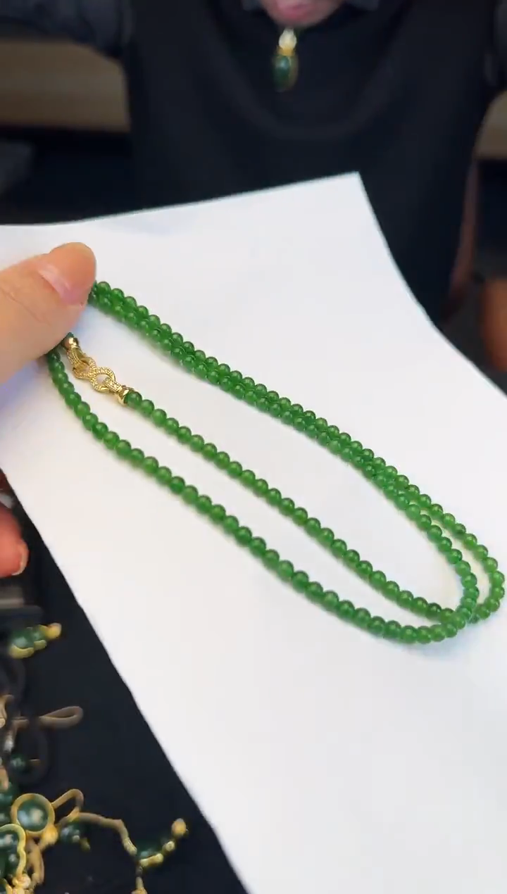 颈饰未镶嵌和田玉 卡4小米链