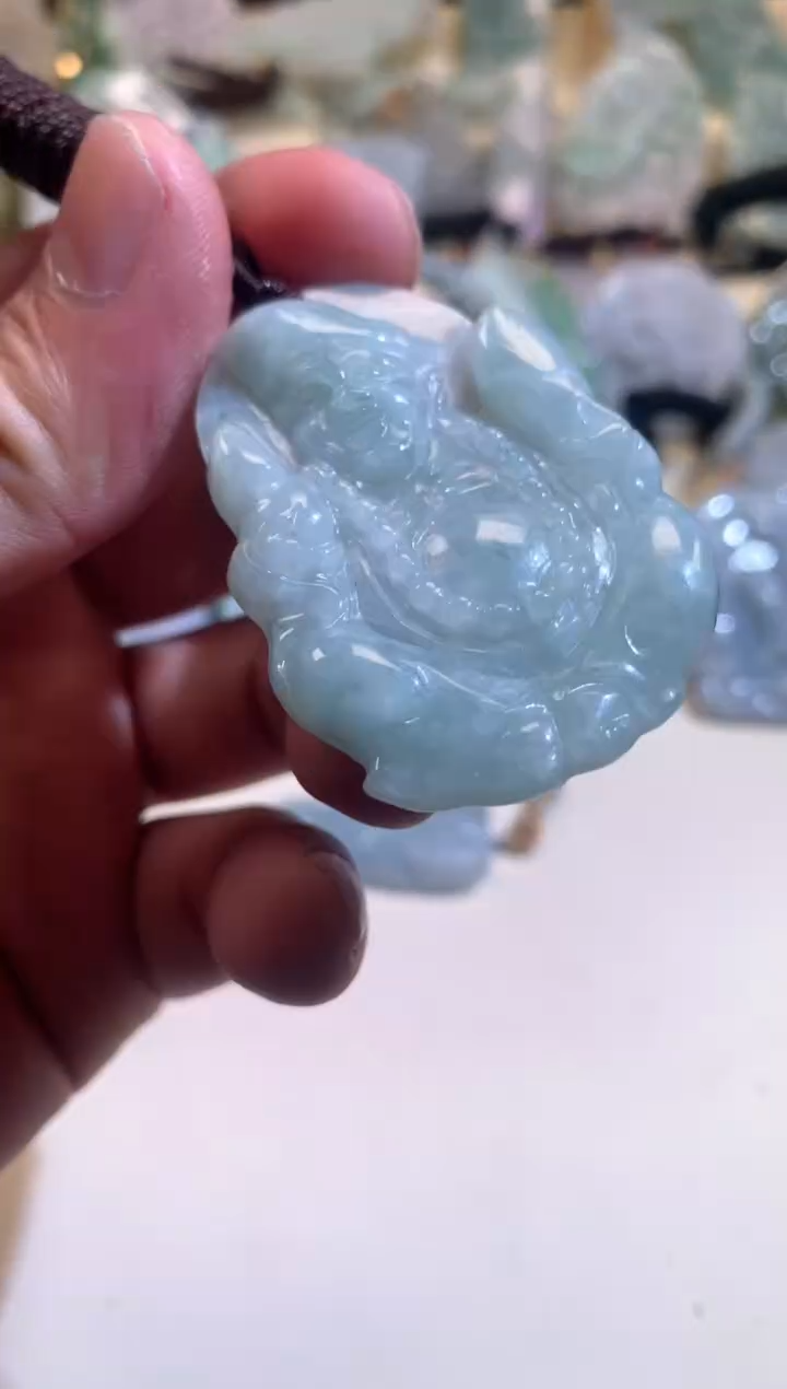 【闪购商品】翡翠颈饰未镶嵌01/24/291