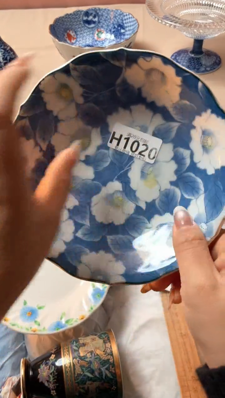 瓷片。瓷器瓷器H1020