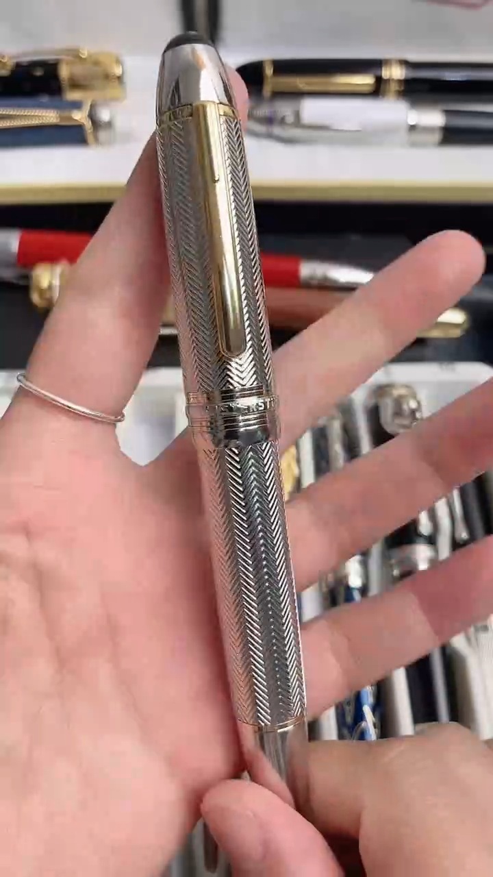 便携式AAA88889989