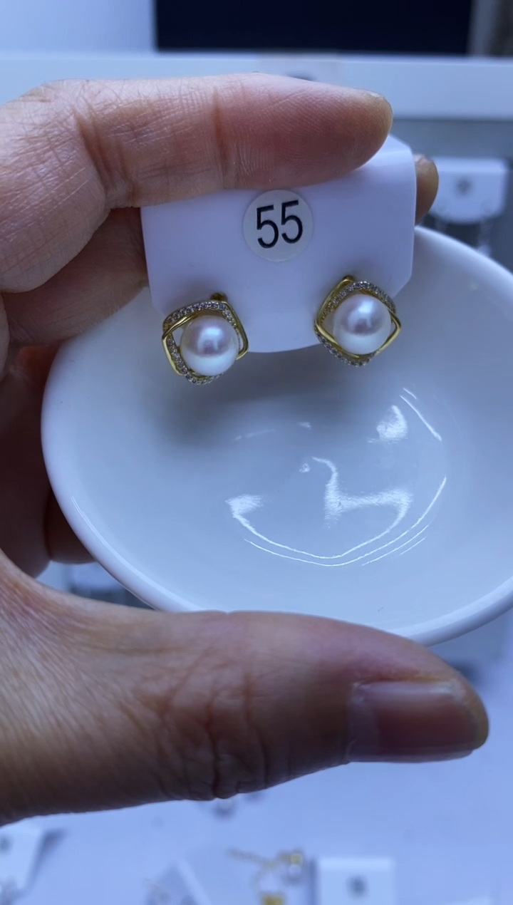 银S925镶嵌耳饰海水珍珠惠*?55