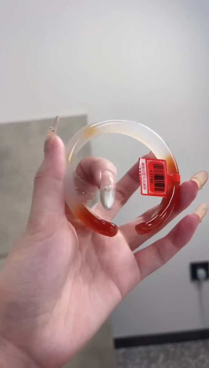 【闪购商品】玛瑙/玉髓手镯未镶嵌62圈 需要包容