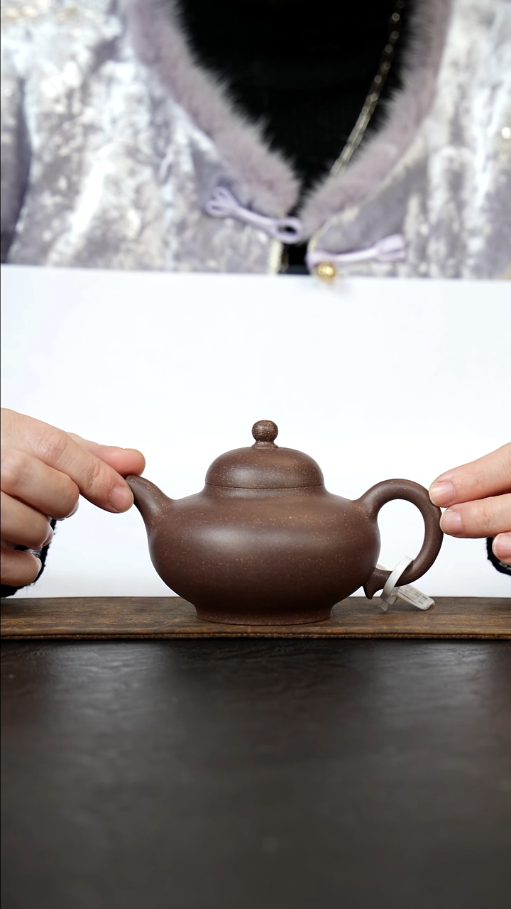 茶壶紫砂全手满天星华颖光素220cc