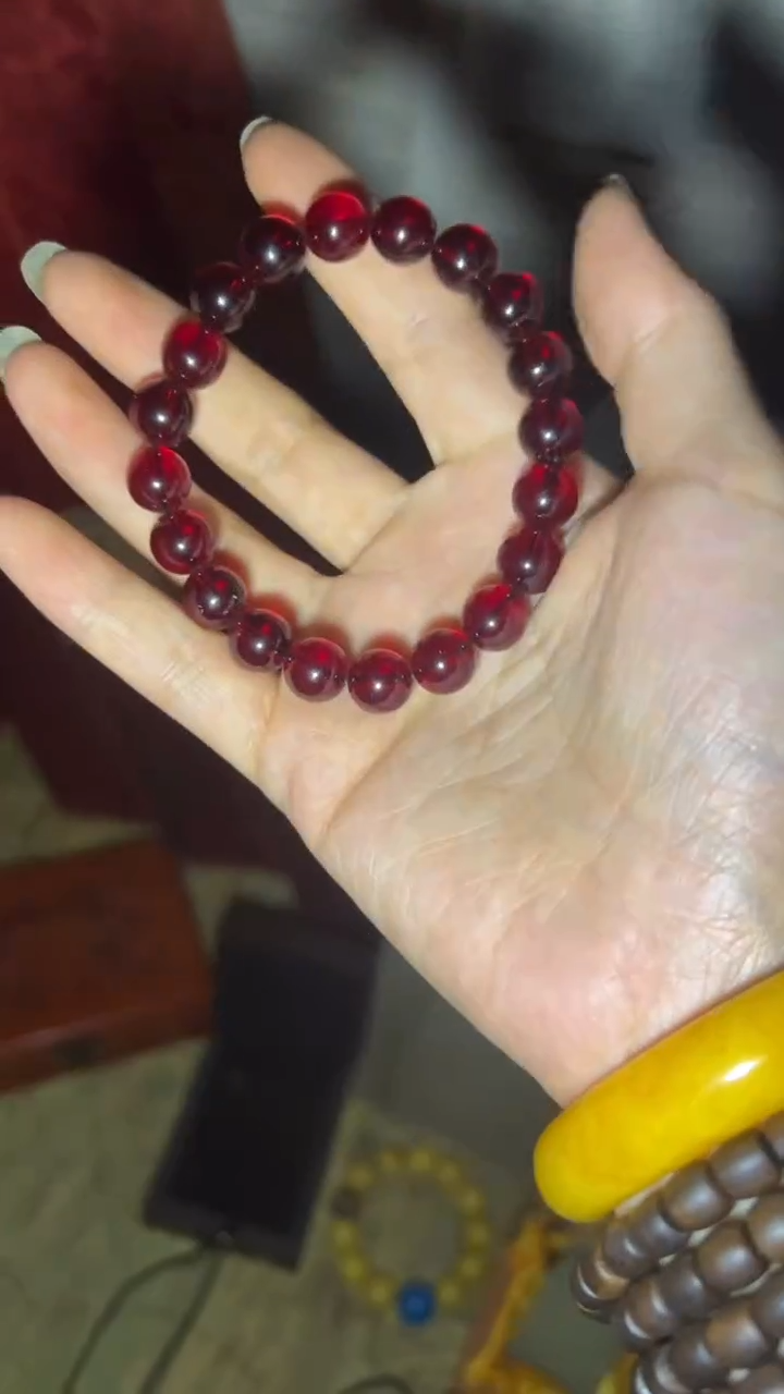 未镶嵌血珀手串闪购高端商品链接