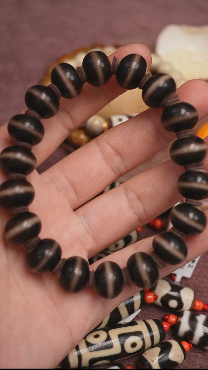 玛瑙/玉髓颈饰未镶嵌小卢