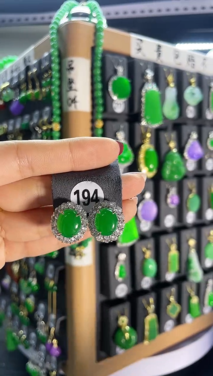 【闪购商品】翡翠耳饰银S925镶嵌194..