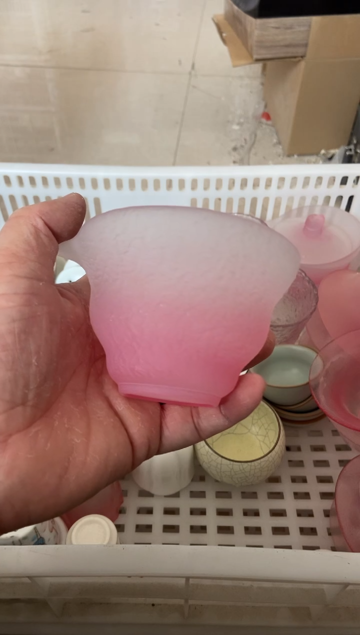 杯无运费险有瑕疵的摄影的产品有使用过的痕迹有点脏介意勿拍