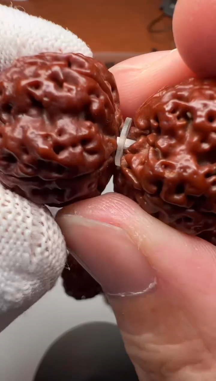 【闪购商品】金刚菩提手串精品文玩手串一条