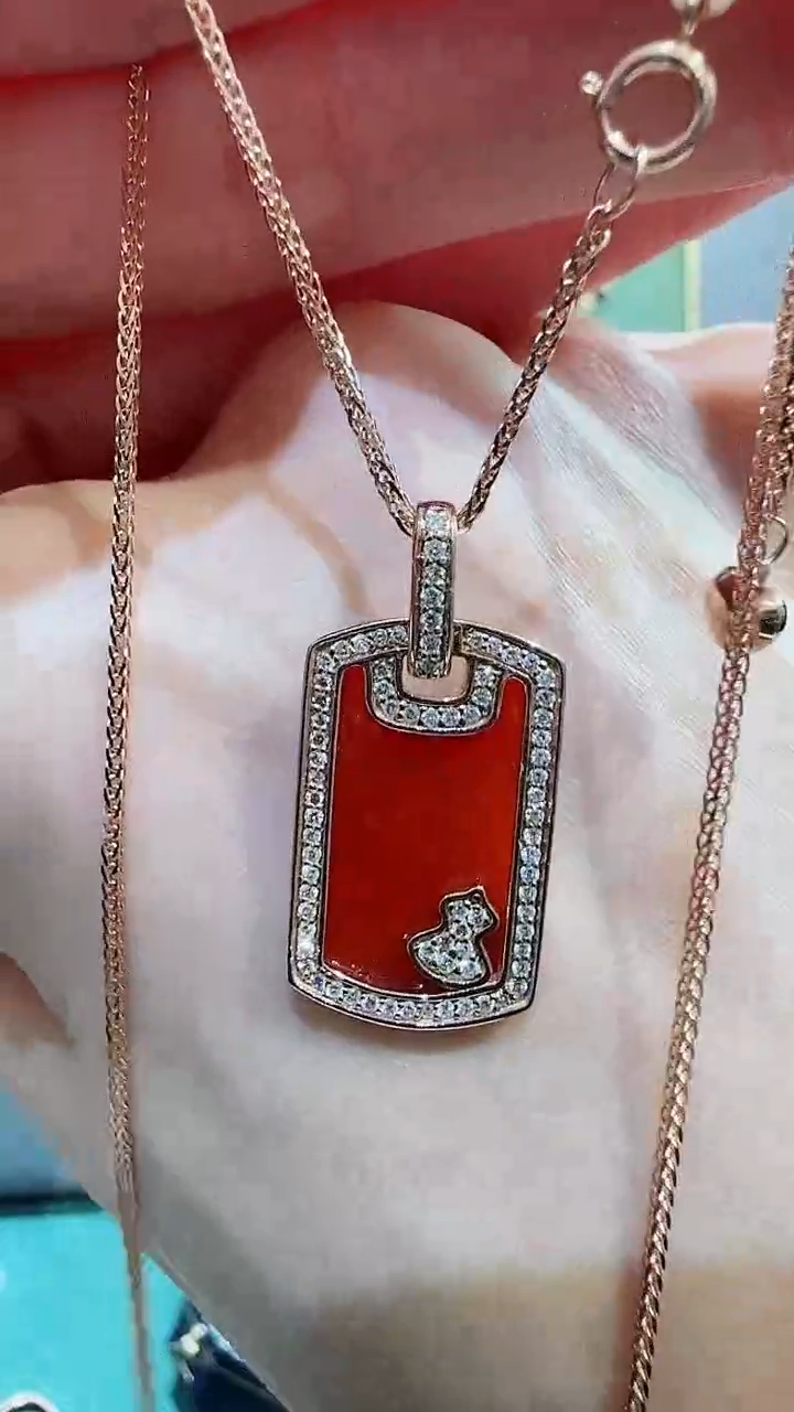 【闪购商品】玛瑙/玉髓吊坠(不含链)18K金镶嵌18K金钻石葫芦牌吊坠