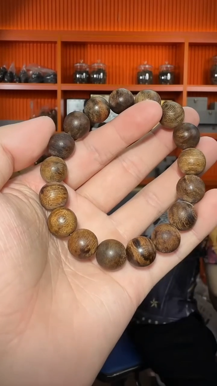 沉香手串439号单圈多样性发一