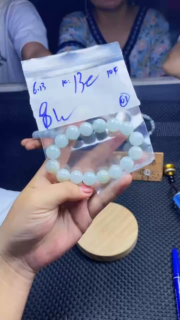 未镶嵌手链翡翠天然缅甸A货翡翠，多样性发货只发其一