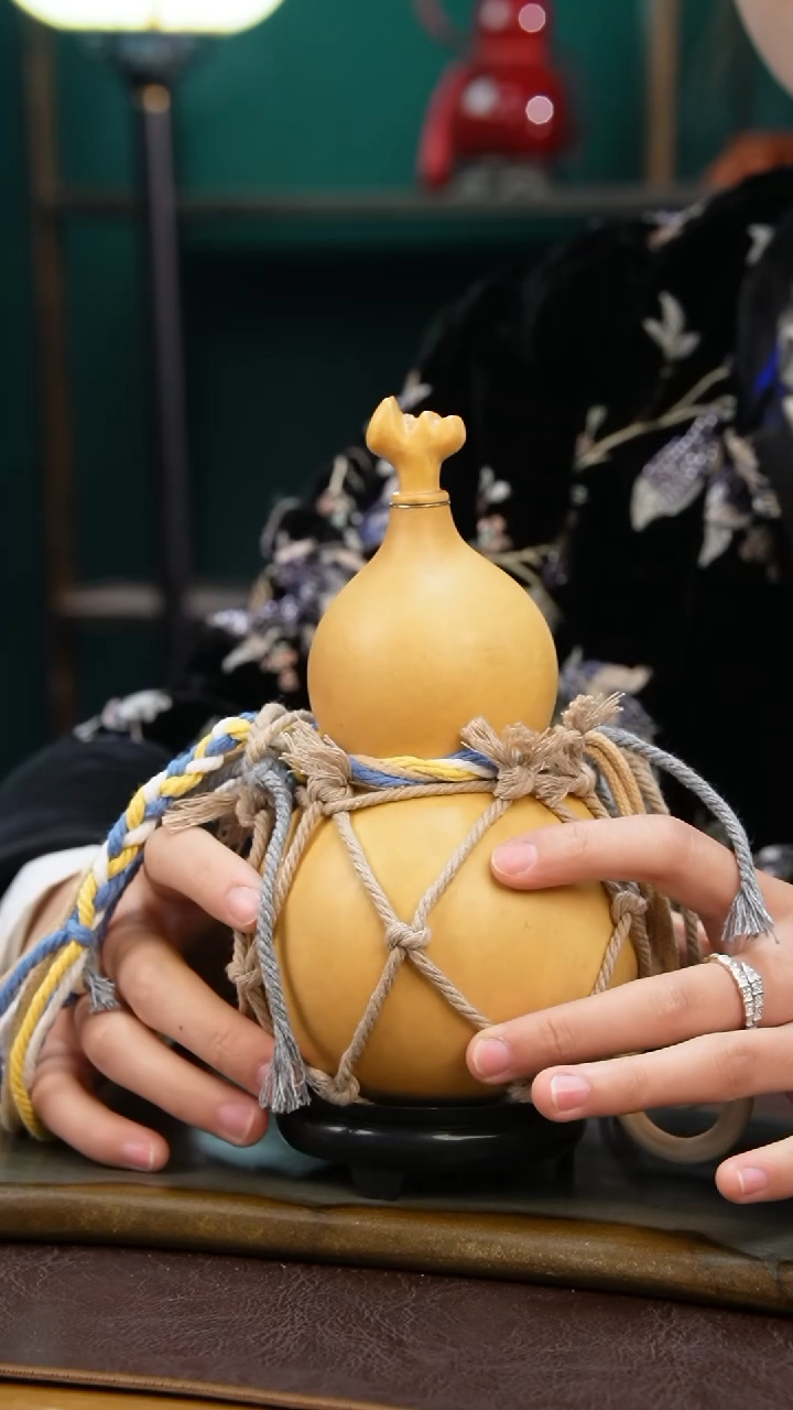 【闪购商品】E889热水酒葫芦 一物一拍