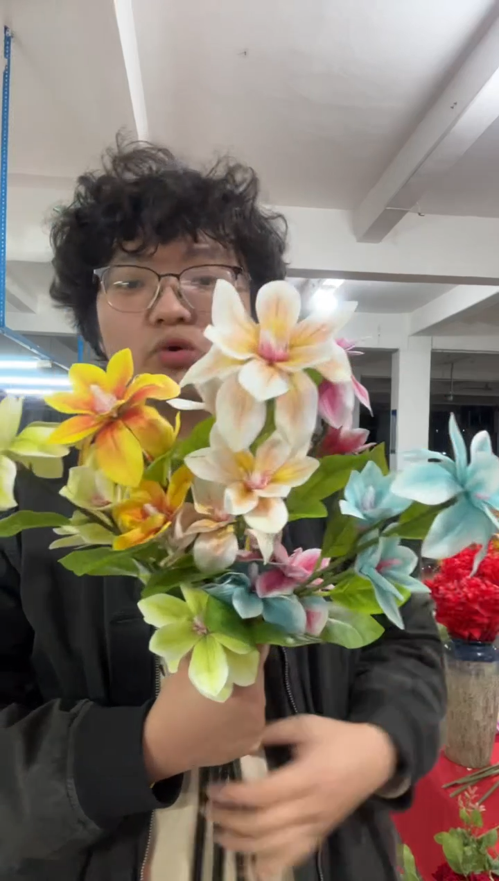 【闪购商品】仿真绿植玉兰花7束