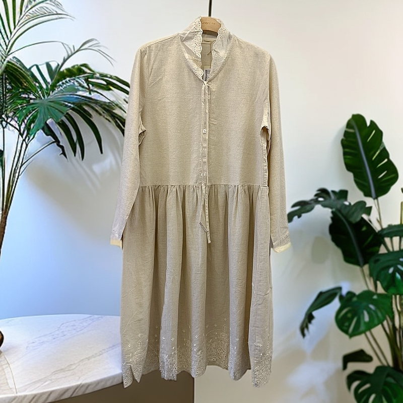 ch19559春款刺绣款连衣裙