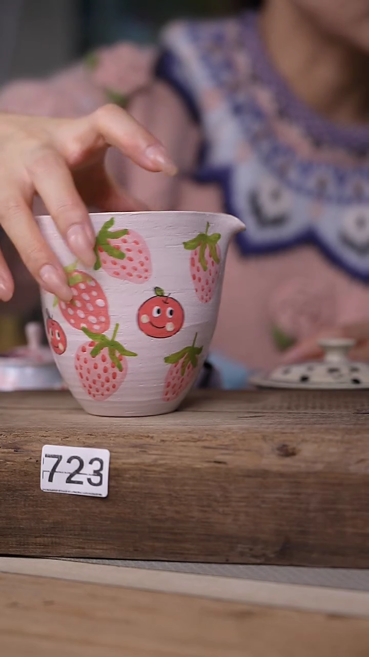 【闪购商品】瓷片中国美院设计师 小吴 款/