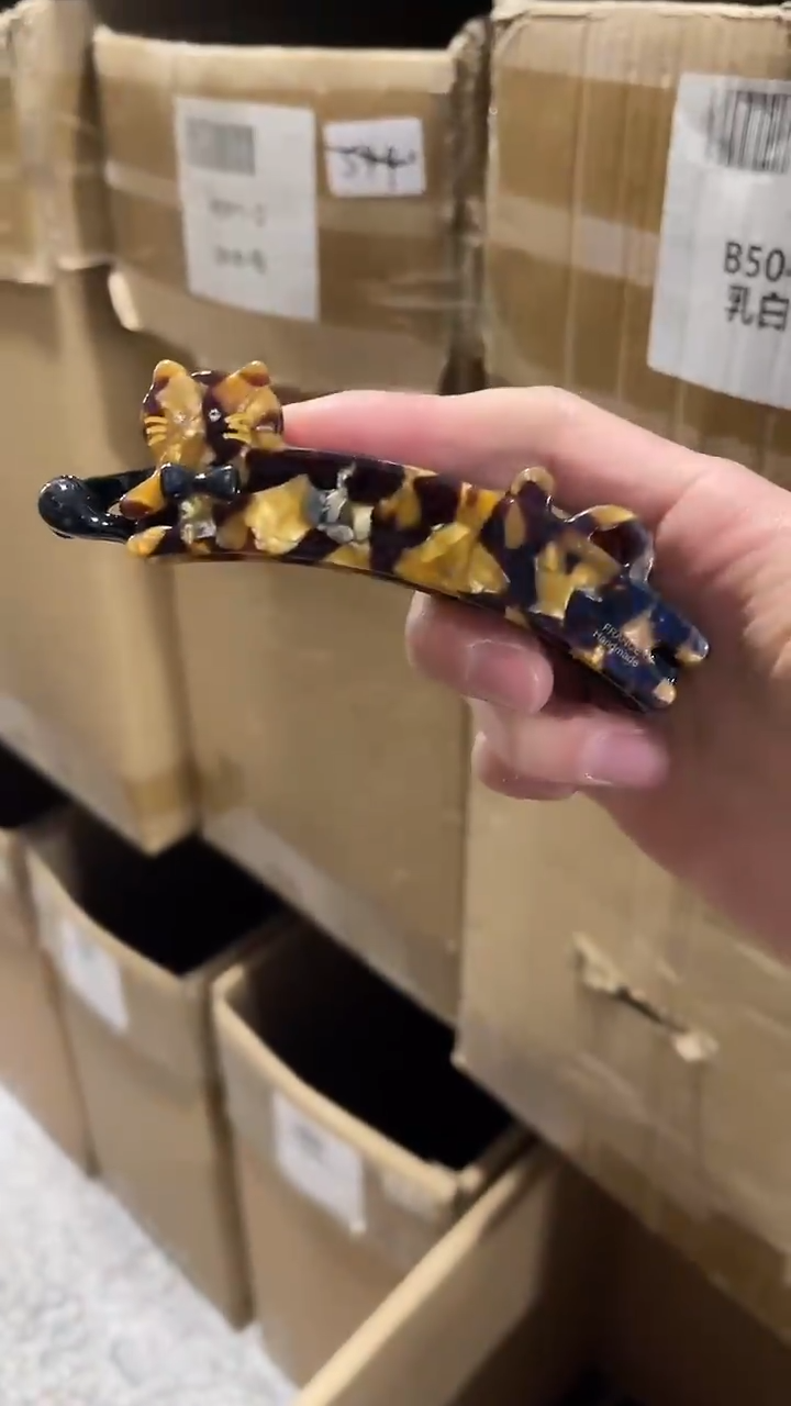 非金属醋酸黑金色扭扭夹