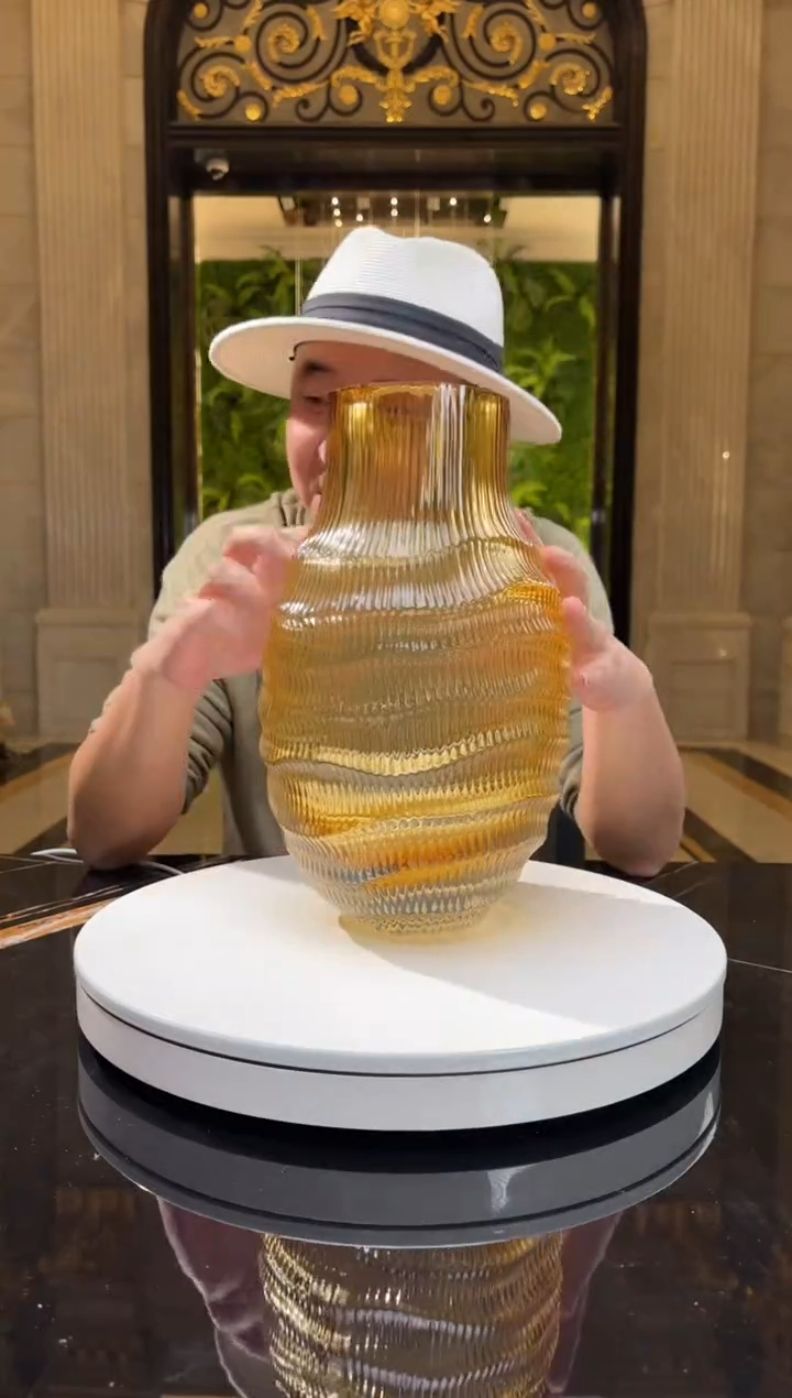 【闪购商品】摆件AJ1010102金色琉璃花器