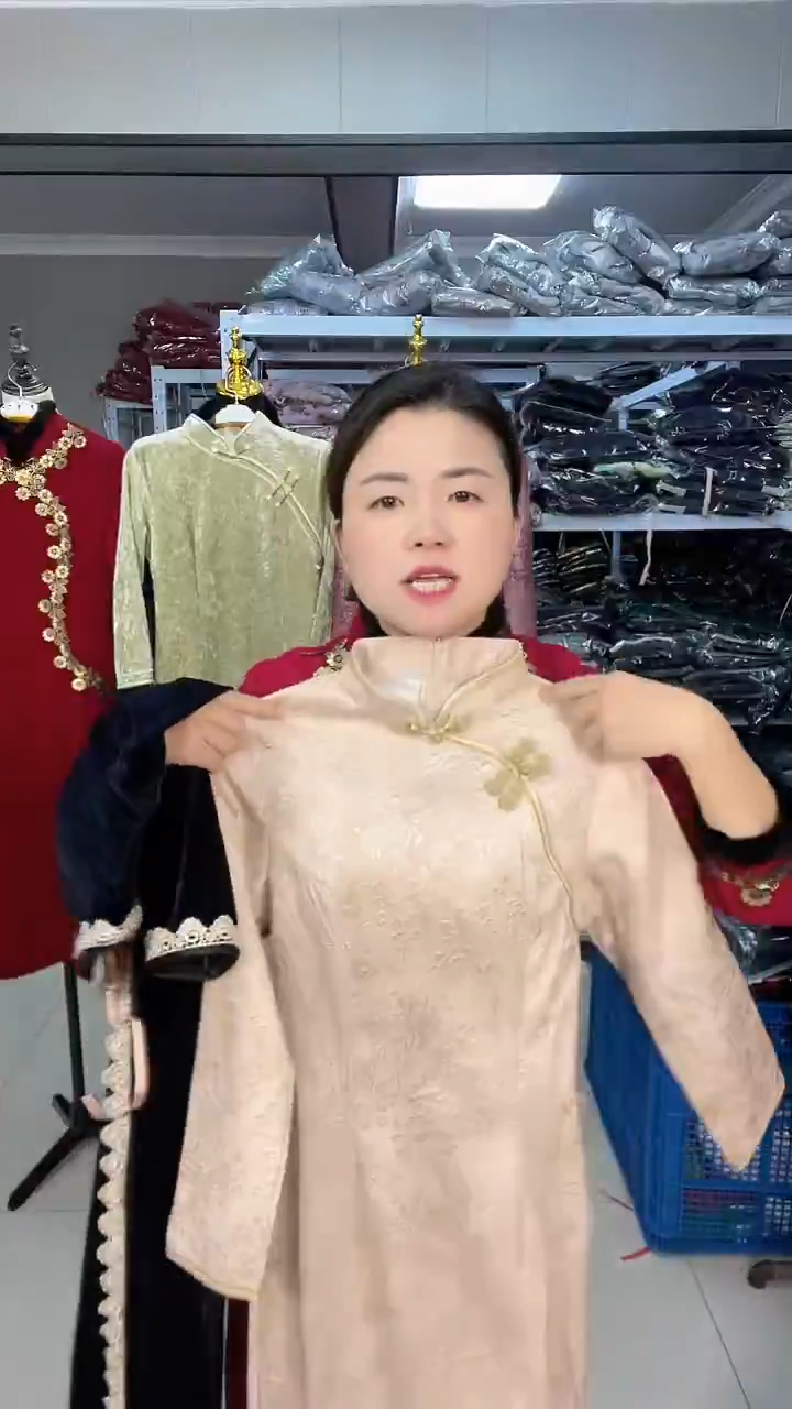 1--m--孤品旗袍默认微瑕--完美主义慎拍