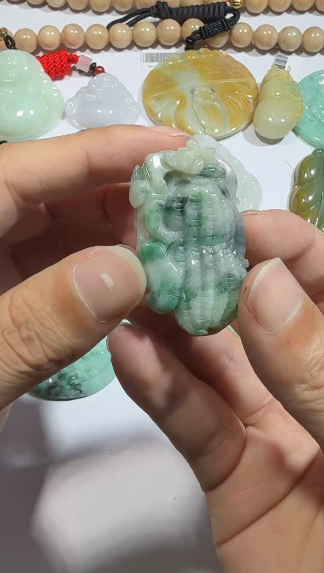 【闪购商品】翡翠颈饰未镶嵌00017550