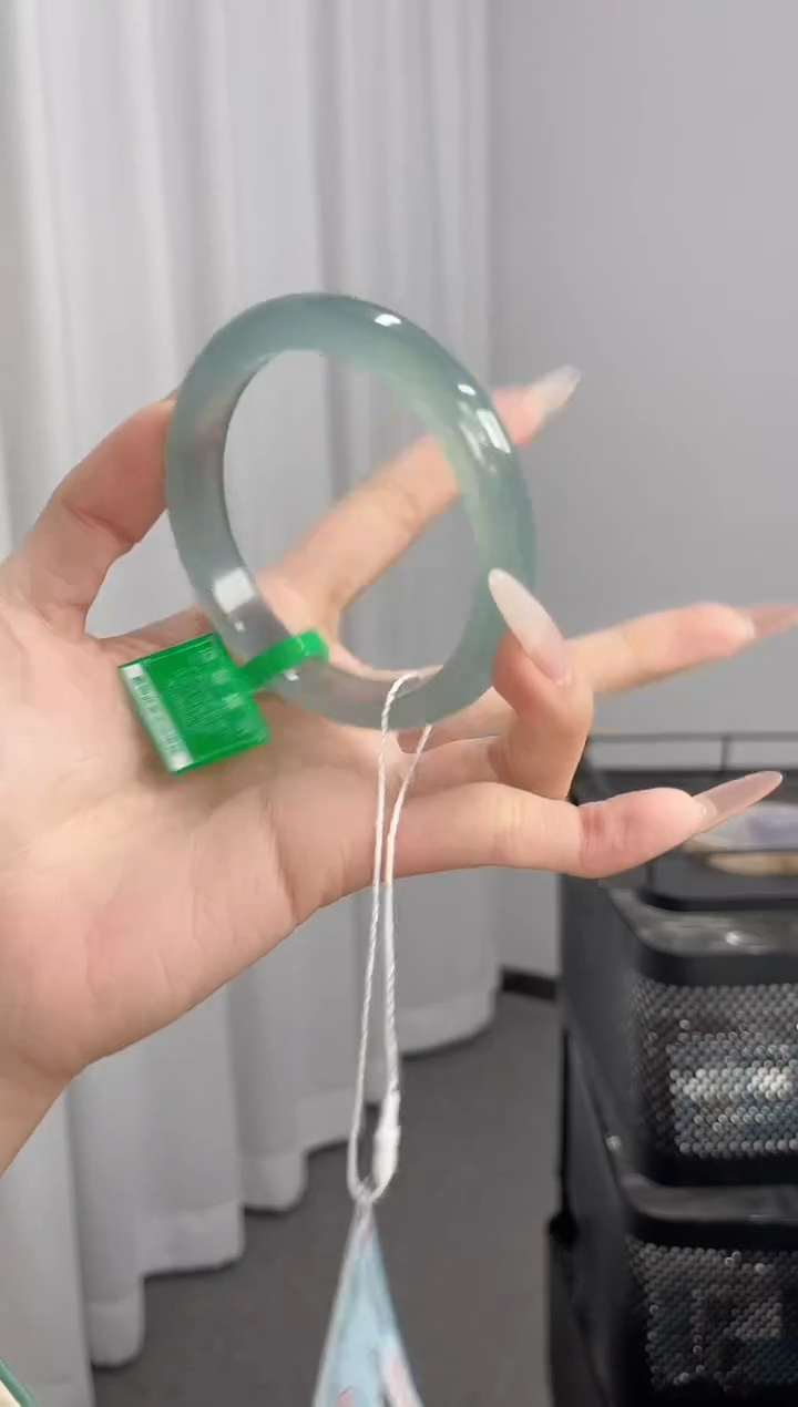 【闪购商品】玛瑙/玉髓手镯未镶嵌59-60圈