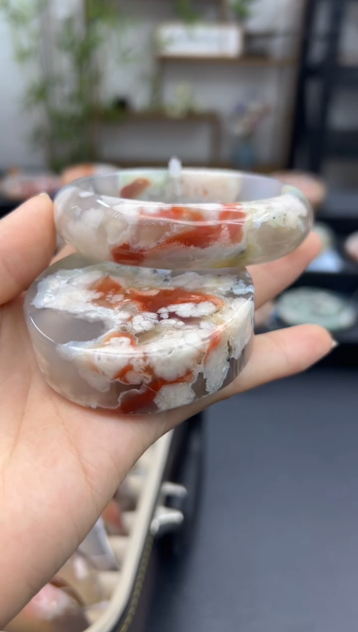 【闪购商品】石英质玉手镯未镶嵌A1350(60圈赠送镯心)