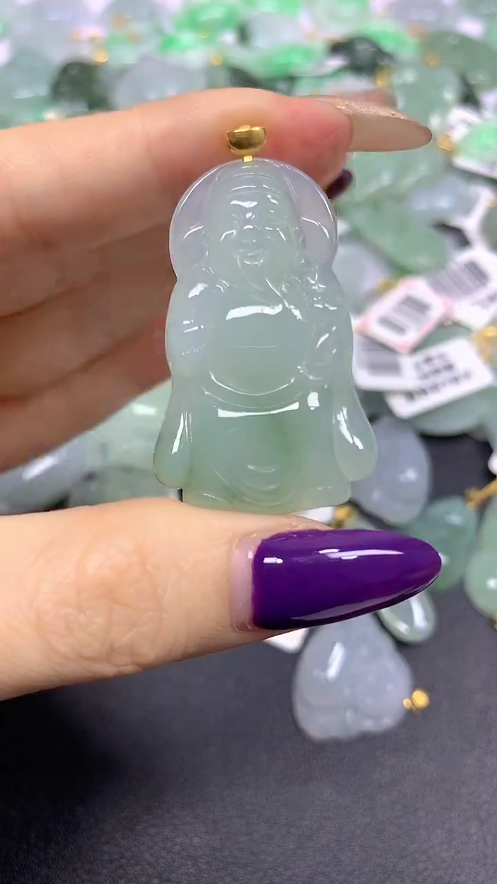 颈饰18K金镶嵌翡翠j****x 