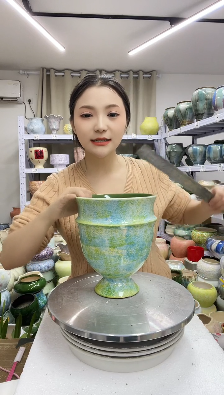 【12.31】花盆链接高：20  口：15