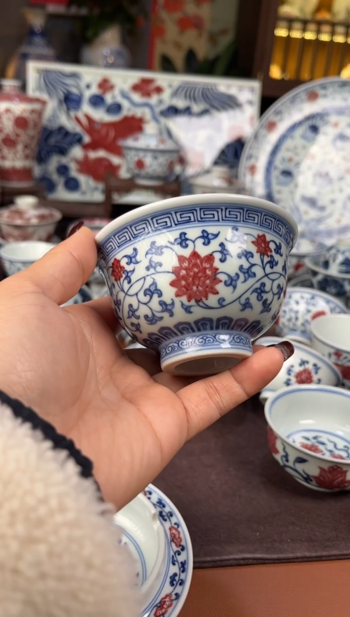 【闪购商品】觅瓷山房青红缠枝杯