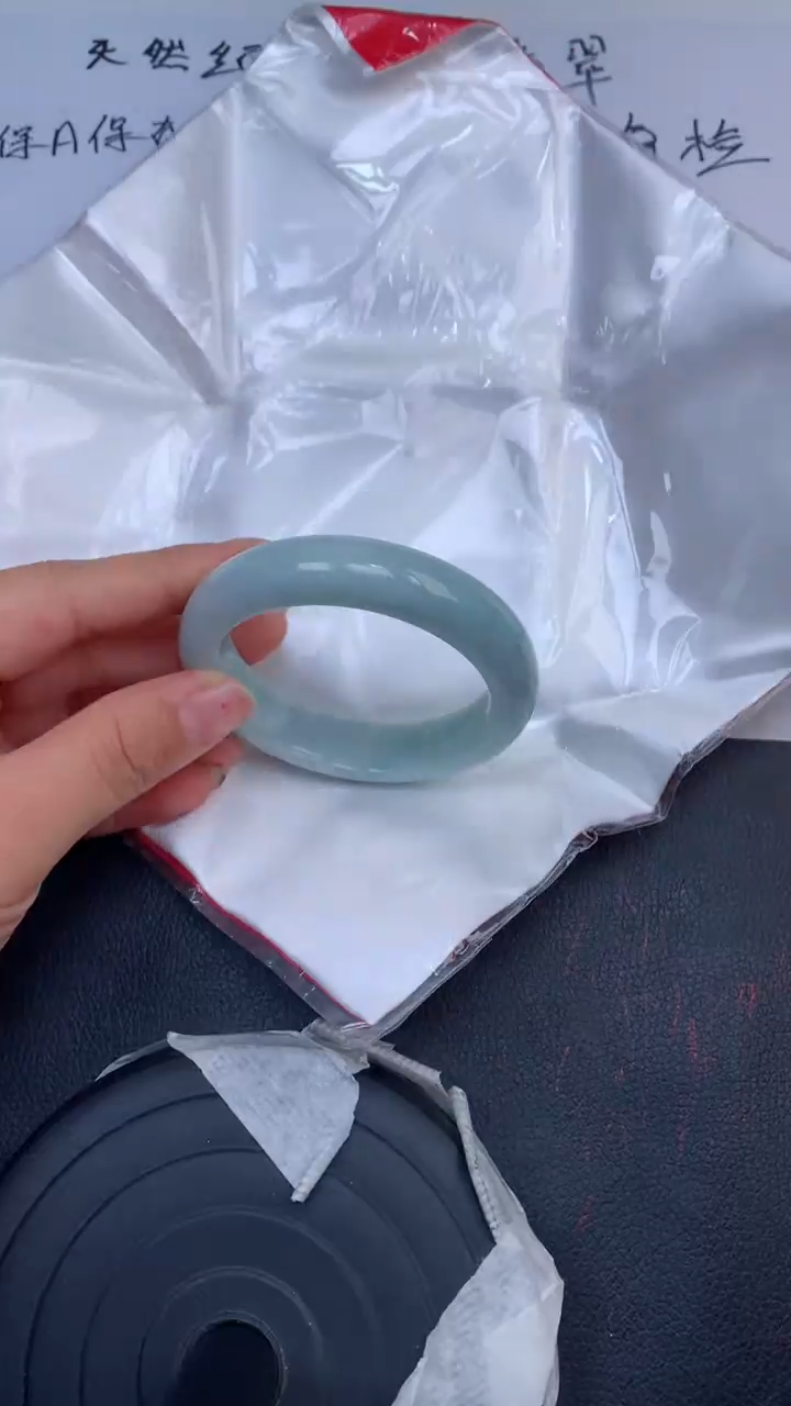 【闪购商品】翡翠手镯未镶嵌天然缅甸A货翡翠手镯