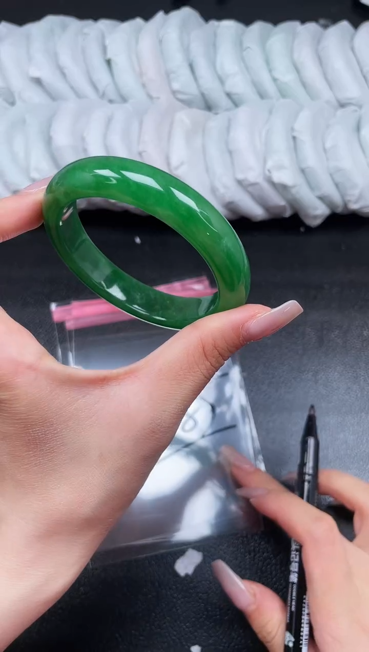 拍下以实物为准T322-57