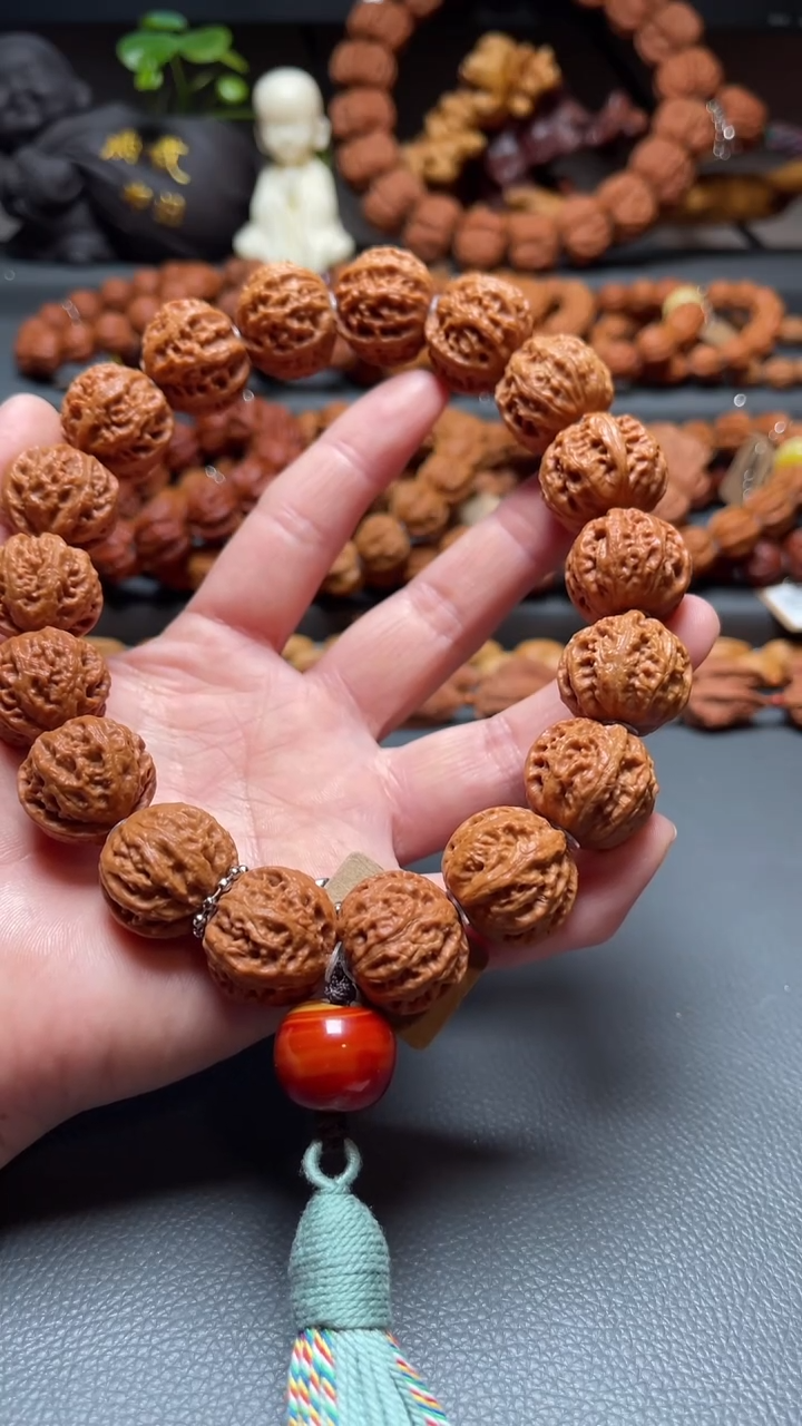 【闪购商品】文玩核桃吊坠核桃手串