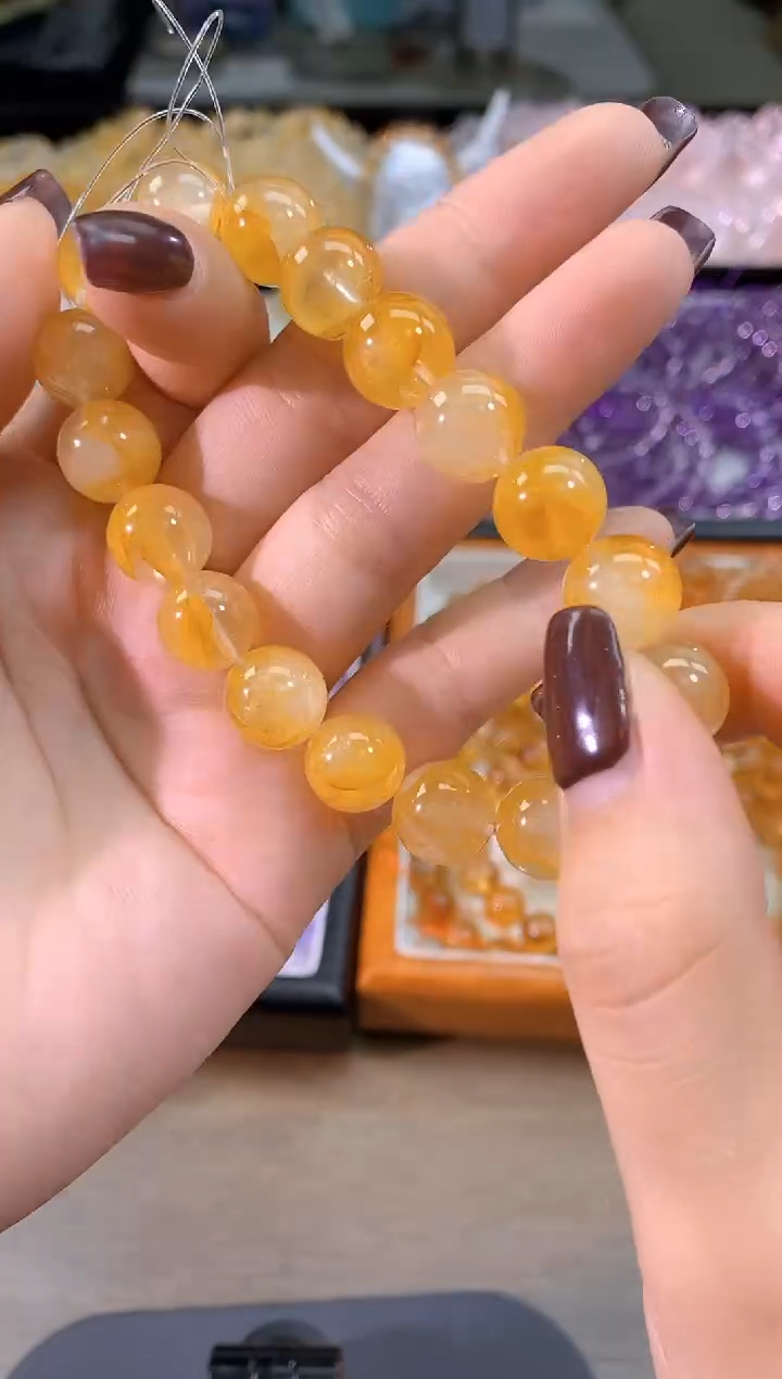 【闪购商品】水晶手链未镶嵌黄胶花11mm