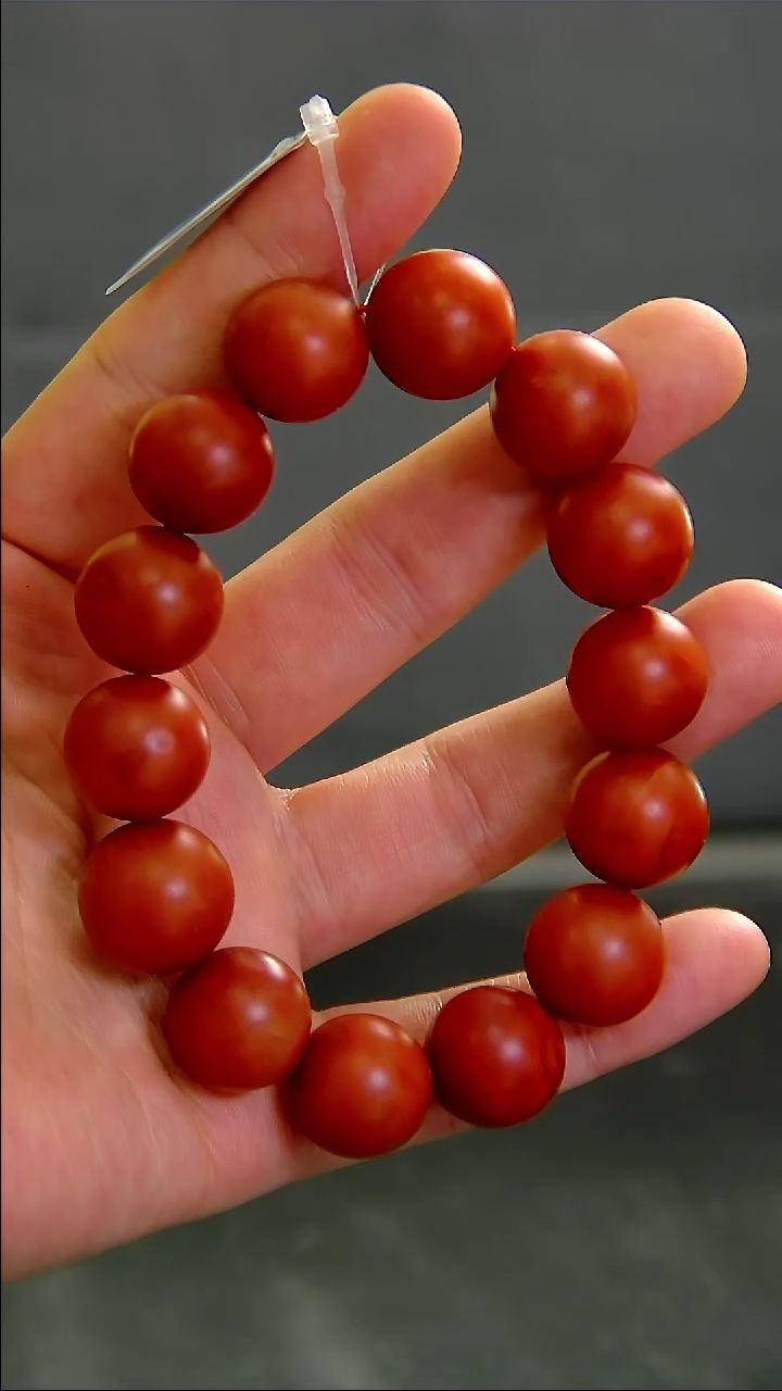 【闪购商品】南红玛瑙手串未镶嵌012DY00219产品一个