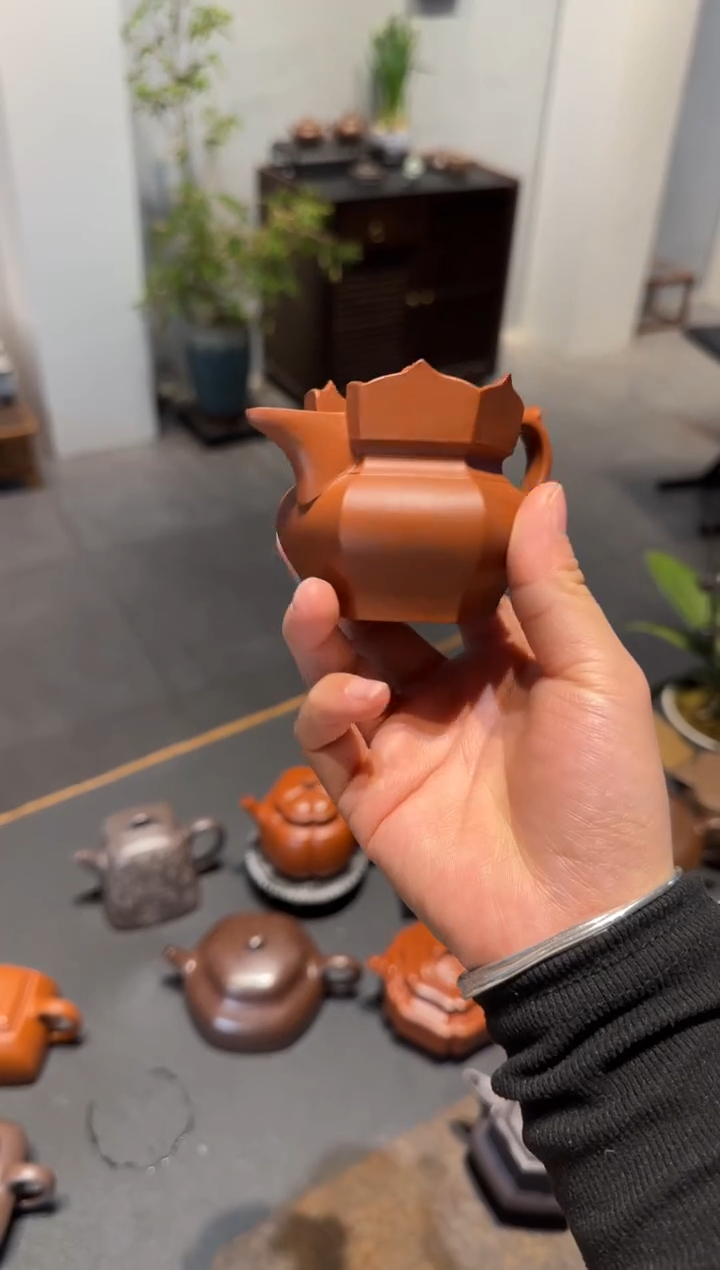 【闪购商品】紫砂茶壶朱泥小僧帽 90cc