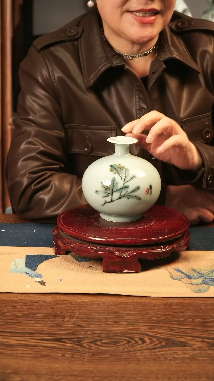 【闪购商品】釉中彩 桂花画 小果瓶B