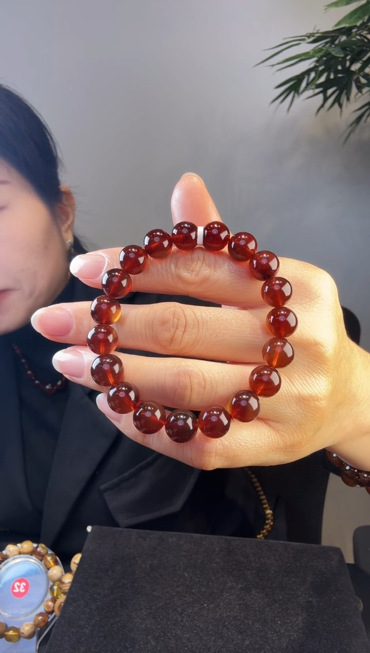 手链琥珀未镶嵌爱****（琥珀手串