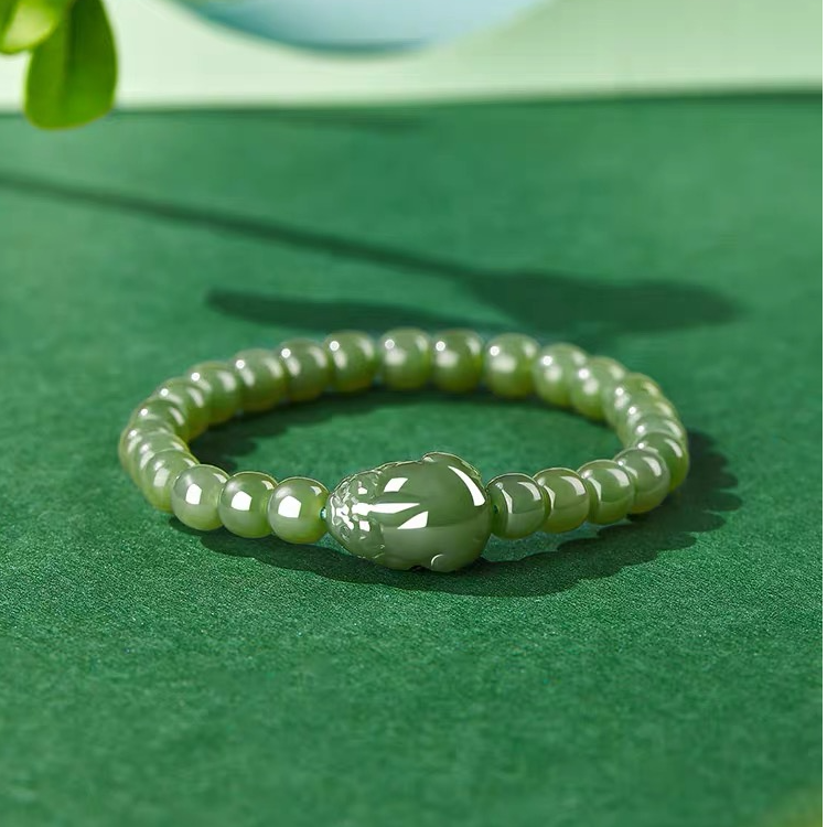 气质天然和田碧玉桶珠貔貅手链百搭单圈