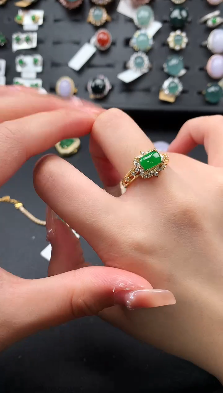 【闪购商品】翡翠戒指银S925镶嵌5241