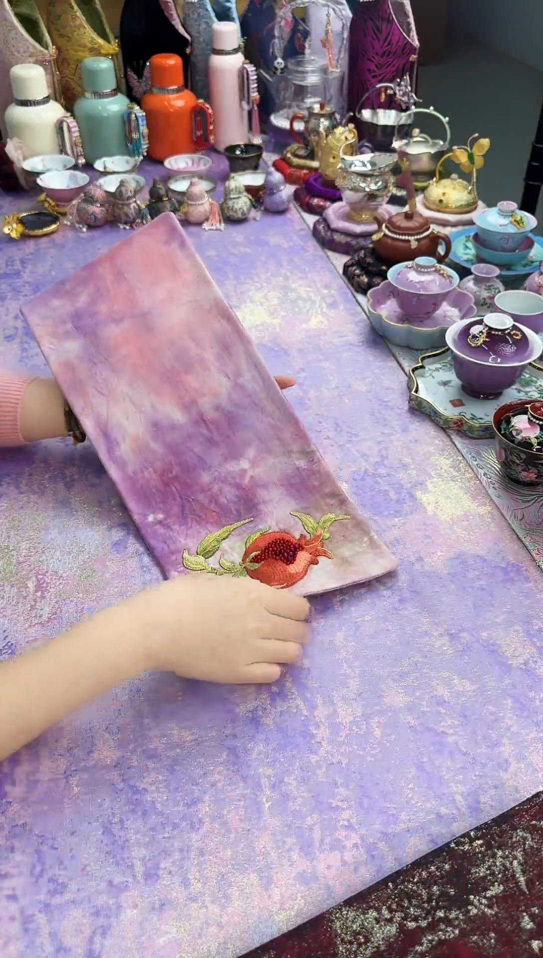 54  石榴花 茶席