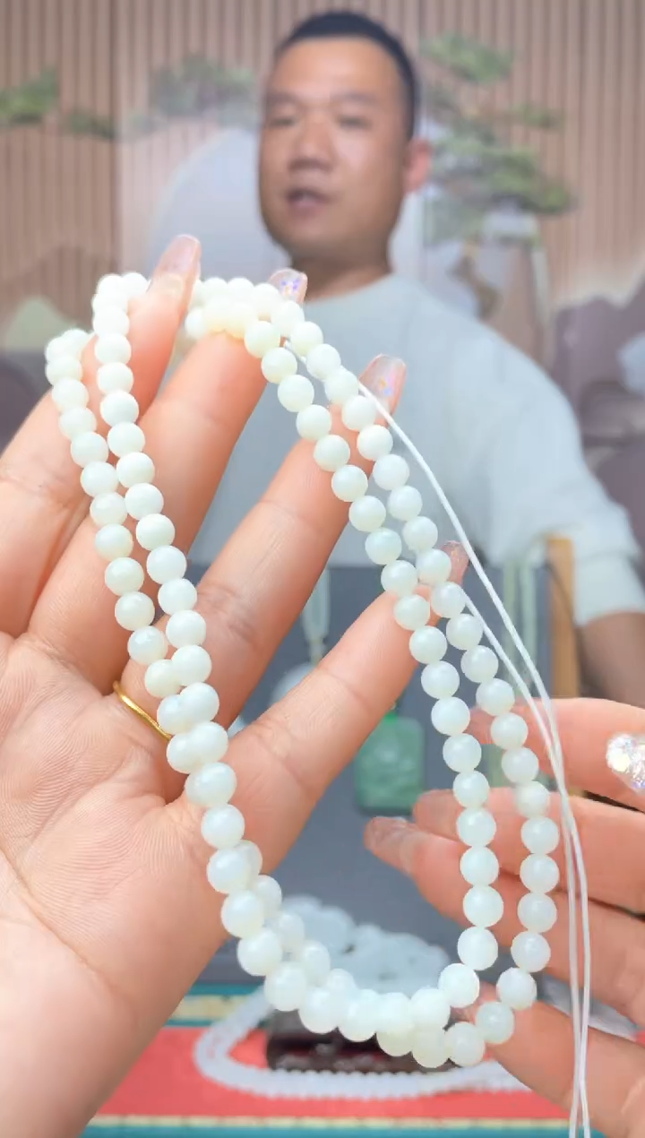 和田玉未镶嵌颈饰拍一发一