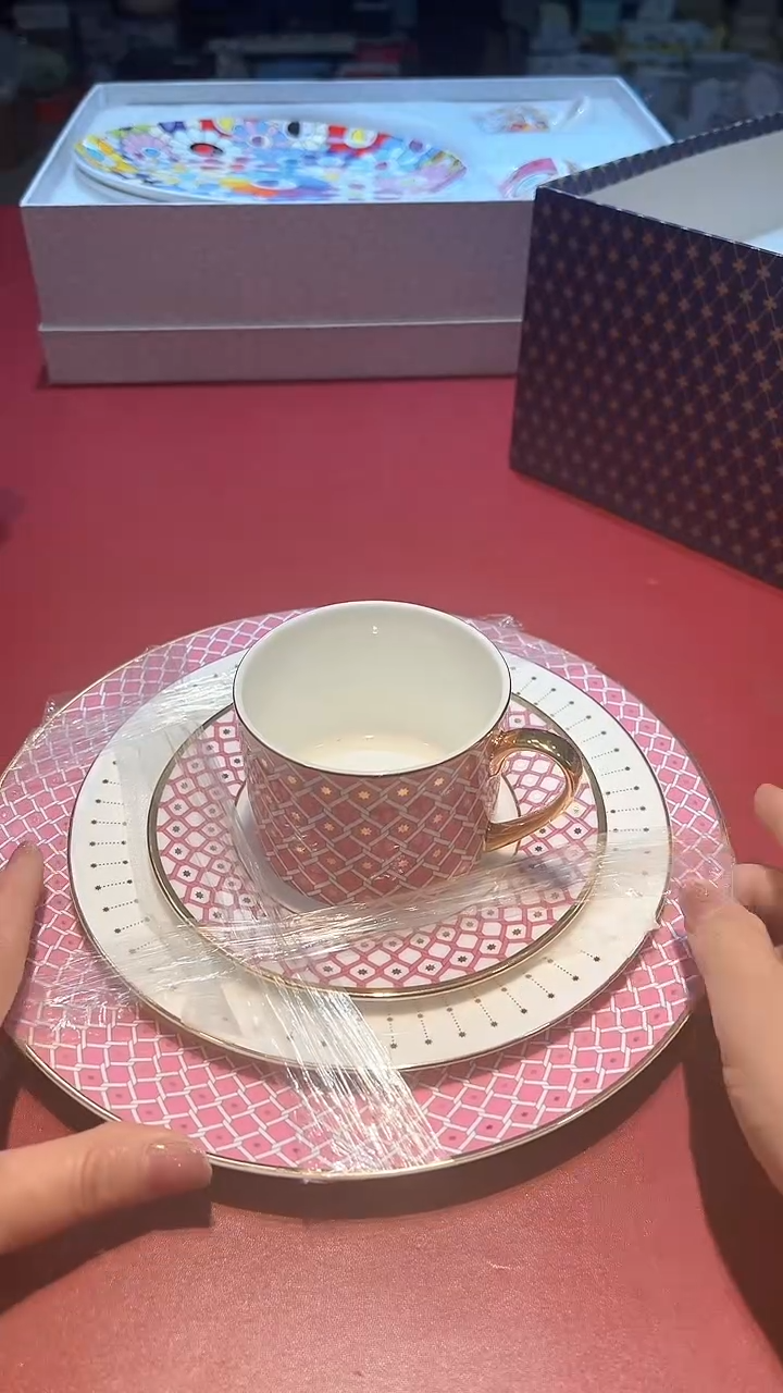 【闪购商品】瓷片锅碗瓢盆一件不剩