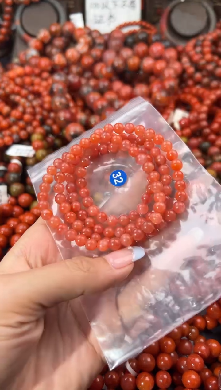 未镶嵌手串南红玛瑙6+