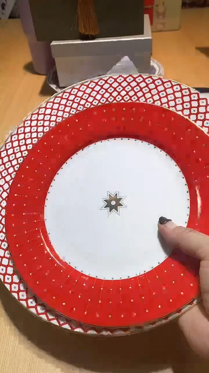 【闪购商品】瓷片锅碗瓢盆一件不剩