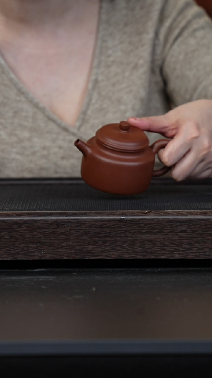 【闪购商品】紫砂茶壶底槽青德钟